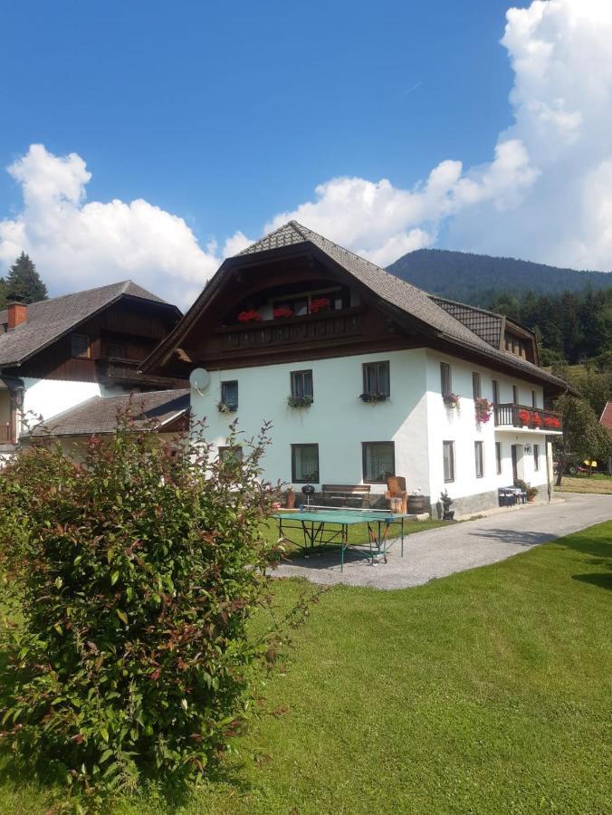 Ferienwohnung Johanna Sankt Georgen im Gailtal Bagian luar foto